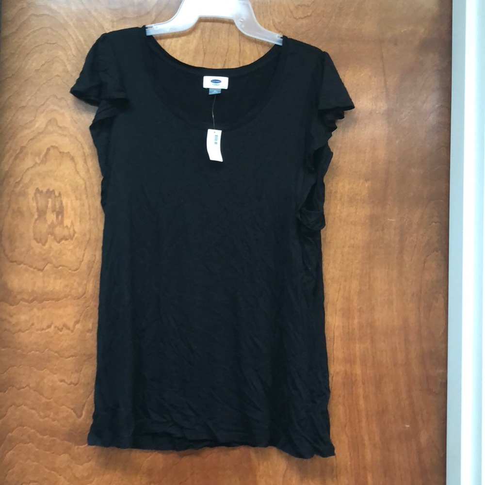 Black shirt